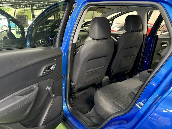 2019 Chevrolet Trax LS 1.4L Gasoline A/T - Image 12
