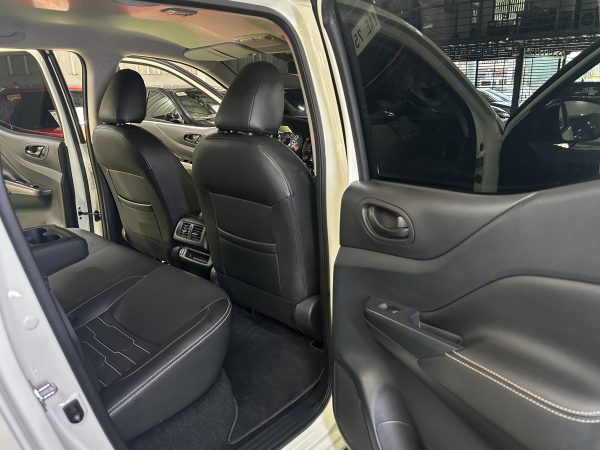 2024 Nissan Navara Pro-4X 4X4 Diesel A/T - Image 14