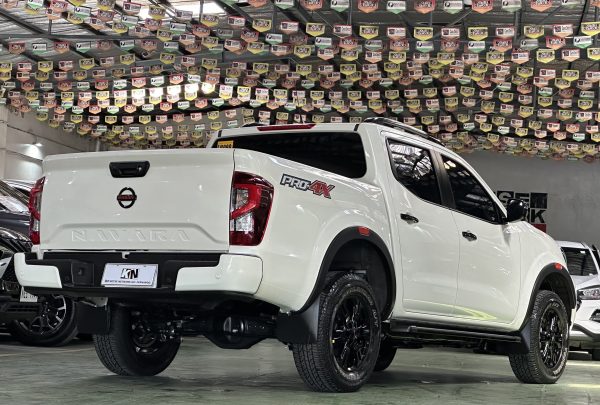 2024 Nissan Navara Pro-4X 4X4 Diesel A/T - Image 7