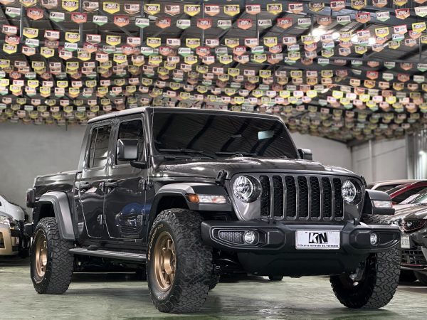 2020 Jeep Gladiator Sport 3.6L 4X4 Gasoline A/T - Image 4