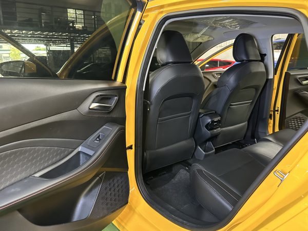 2024 MG GT SPORT Turbo-charged 1.5L A/T - Image 11