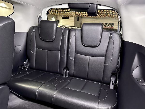 2024 Nissan Terra VL SPORT 4x2 2.5L A/T - Image 13