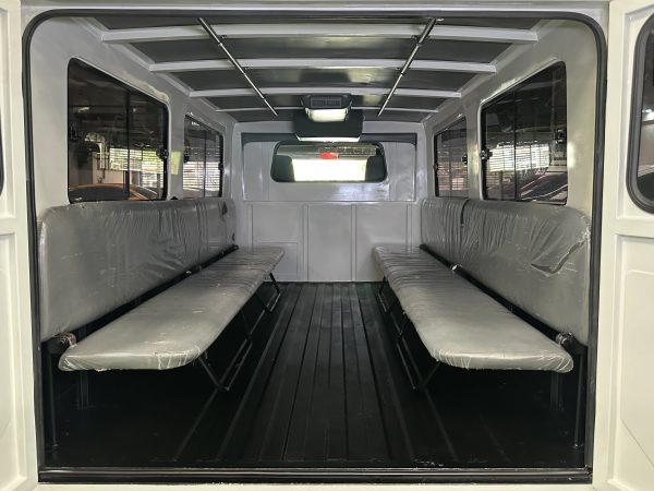 2023 Mitsubishi L300 FB Dual A/C 2.2L Euro 4 M/T Diesel - Image 13