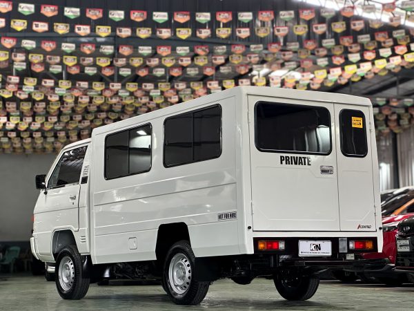 2023 Mitsubishi L300 FB Dual A/C 2.2L Euro 4 M/T Diesel - Image 5