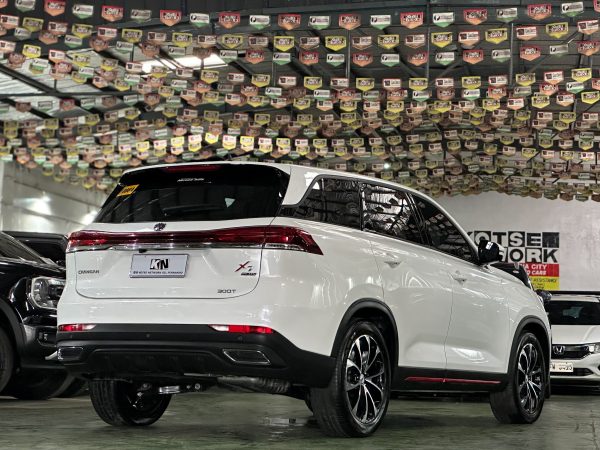 2023 Changan X7 Plus 1.5L Gas A/T - Image 7