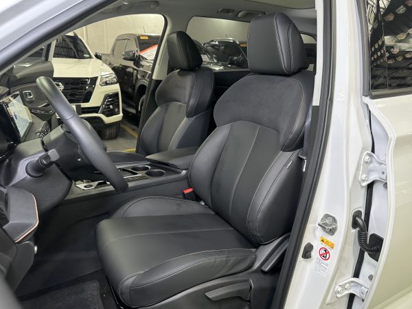 2023 Changan X7 Plus 1.5L Gas A/T - Image 9