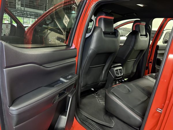 2024 Ford Ranger Raptor 2.0L Bi-Turbo 4X4 Diesel A/T - Image 11