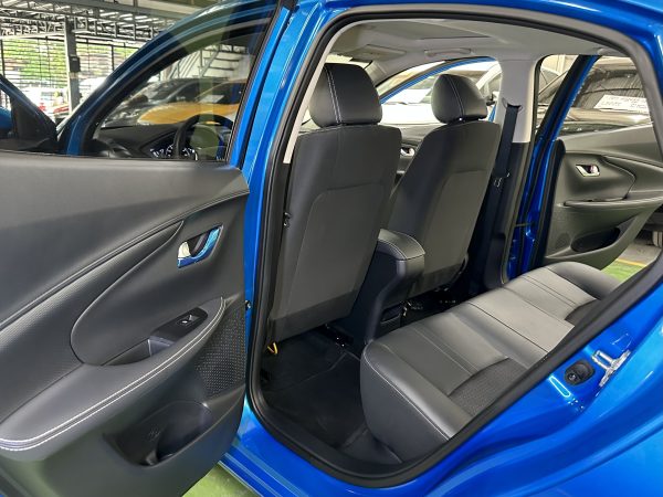 2023 Changan Alsvin Premium 1.5L Gasoline A/T - Image 12