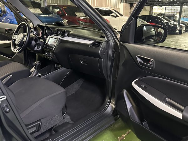 2020 Suzuki Swift GL 1.2L Gasoline A/T - Image 12