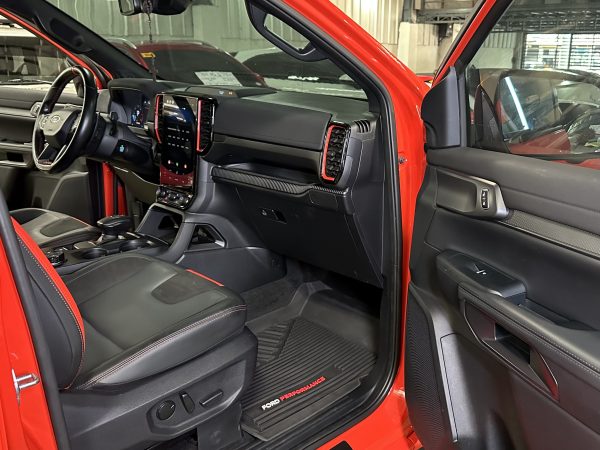 2024 Ford Ranger Raptor 2.0L Bi-Turbo 4X4 Diesel A/T - Image 12