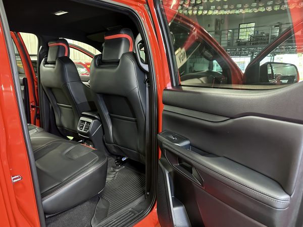 2024 Ford Ranger Raptor 2.0L Bi-Turbo 4X4 Diesel A/T - Image 14