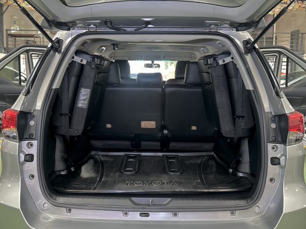 2017 Toyota Fortuner G 2.5L Diesel M/T - Image 16