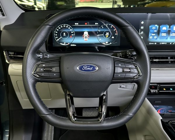 2024 Ford Territory Titanium X 1.5L A/T - Image 18