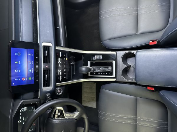 2025 Mitsubishi Xpander Cross A/T 1.5L Gas A/T - Image 18