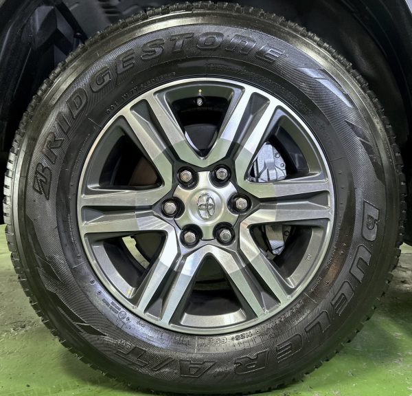 2017 Toyota Fortuner G 2.5L Diesel M/T - Image 21