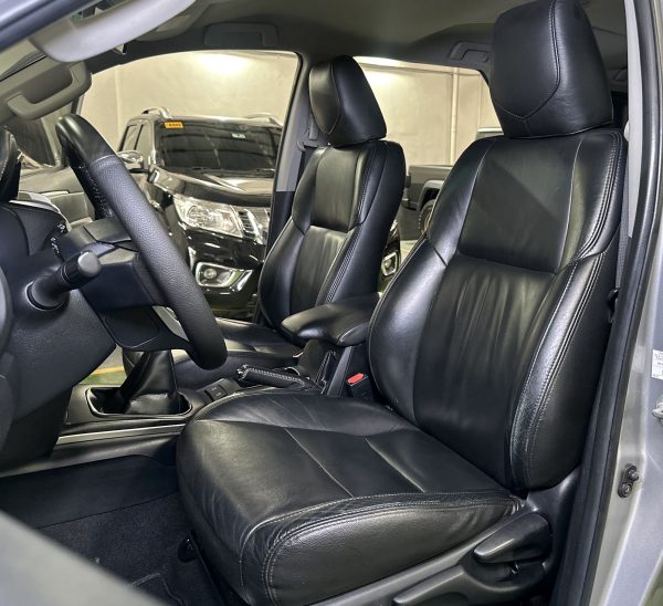 2017 Toyota Fortuner G 2.5L Diesel M/T - Image 9