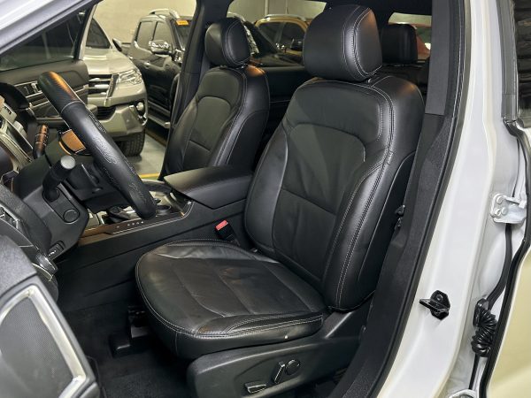 2017 Ford Explorer Ecoboost Limited 4x4 2.3L V6 Gas A/T - Image 9