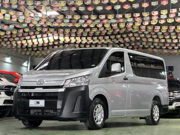 2024 Toyota Hi-ace Commuter Deluxe 2.8L Diesel M/T