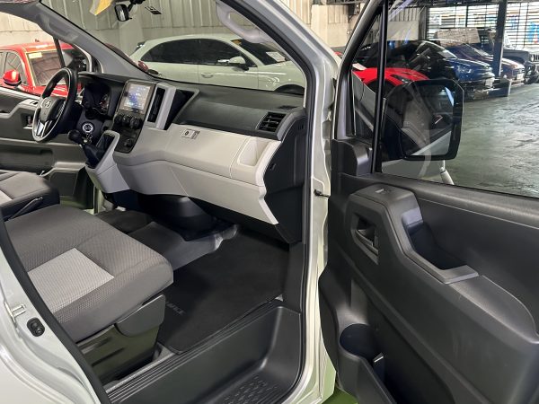 2024 Toyota Hi-ace Commuter Deluxe 2.8L Diesel M/T - Image 11