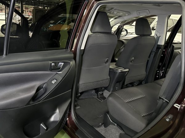 2025 Toyota Innova XE 2.8L Diesel A/T - Image 11