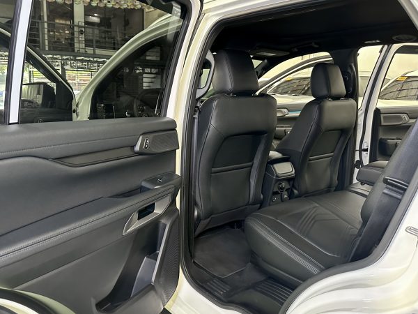 2024 Ford Everest Titanium+ 4x4 2.0L Diesel A/T - Image 12