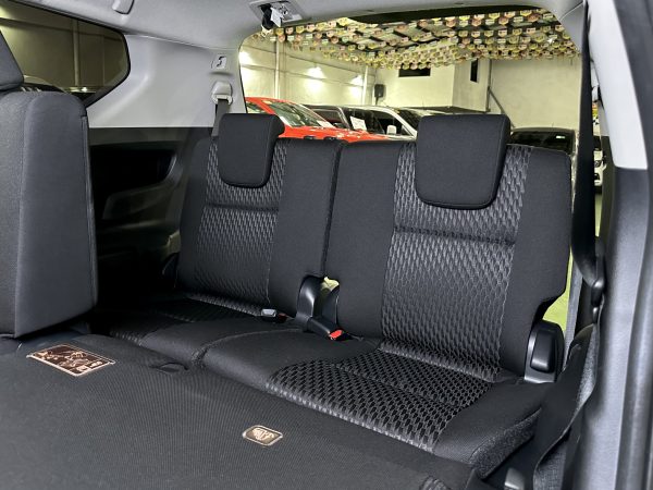 2025 Toyota Innova XE 2.8L Diesel A/T - Image 12