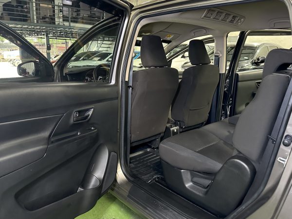 2023 Suzuki Ertiga GL 1.5L Gasoline M/T - Image 12