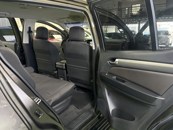 2018 Chevrolet Trailblazer LT 2.8L Diesel M/T - Image 15