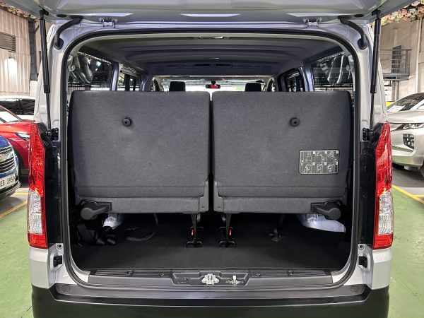 2024 Toyota Hi-ace Commuter Deluxe 2.8L Diesel M/T - Image 15