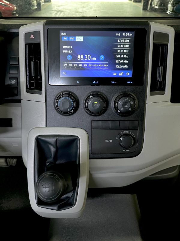 2024 Toyota Hi-ace Commuter Deluxe 2.8L Diesel M/T - Image 17