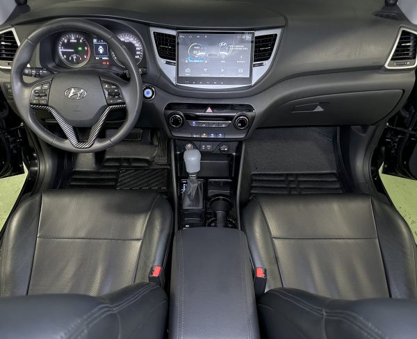 2018 Hyundai Tucson GLS CRDI 2.0L Diesel A/T - Image 18