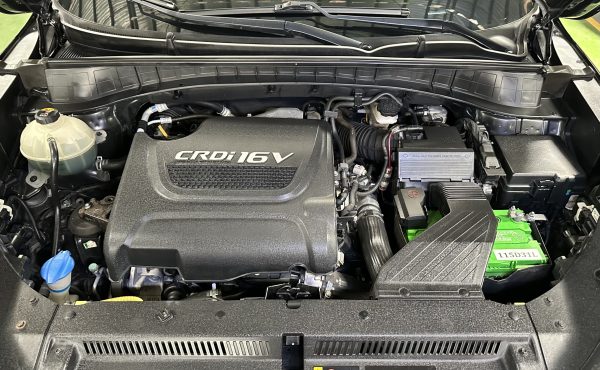 2018 Hyundai Tucson GLS CRDI 2.0L Diesel A/T - Image 19