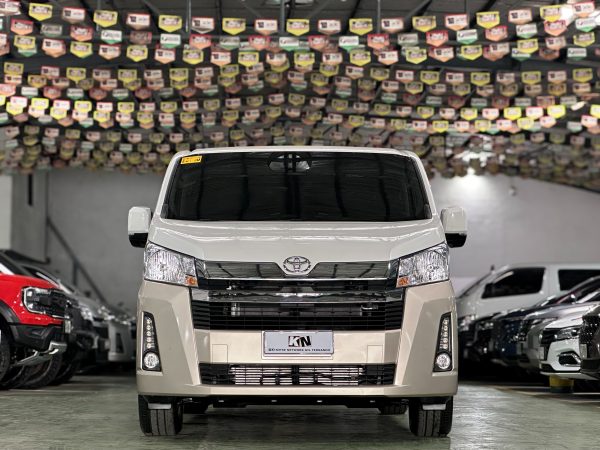2025 Toyota Hi-ace GL Grandia 2.8L Diesel A/T - Image 3