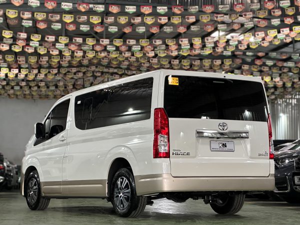 2025 Toyota Hi-ace GL Grandia 2.8L Diesel A/T - Image 5