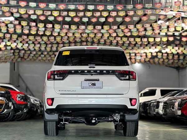 2024 Ford Everest Titanium+ 4x4 2.0L Diesel A/T - Image 6
