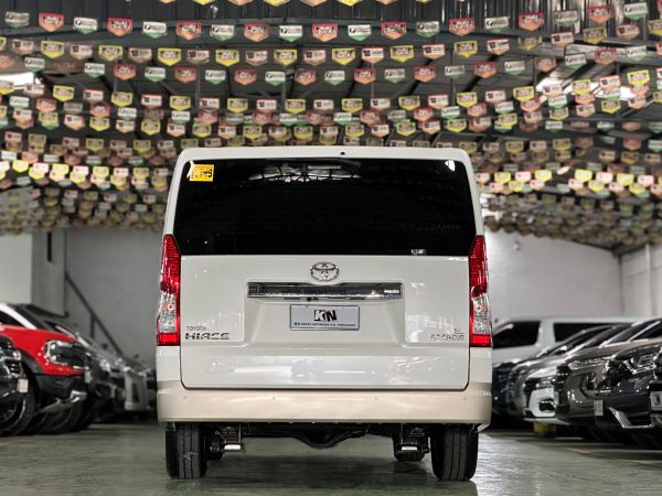2025 Toyota Hi-ace GL Grandia 2.8L Diesel A/T - Image 6