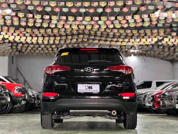 2018 Hyundai Tucson GLS CRDI 2.0L Diesel A/T - Image 6