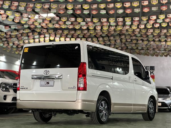 2025 Toyota Hi-ace GL Grandia 2.8L Diesel A/T - Image 7