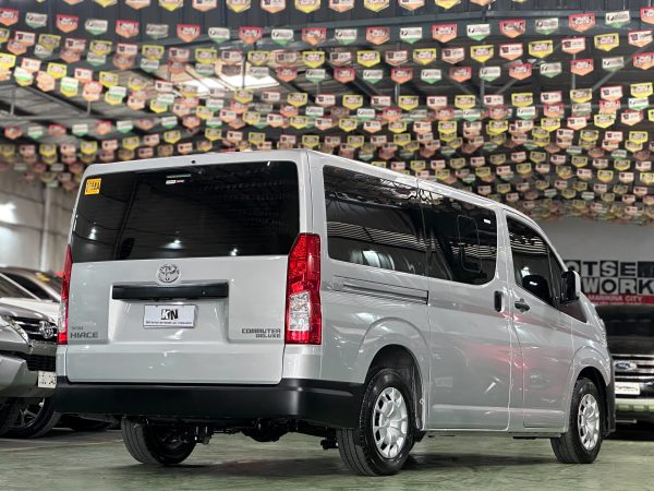 2024 Toyota Hi-ace Commuter Deluxe 2.8L Diesel M/T - Image 7
