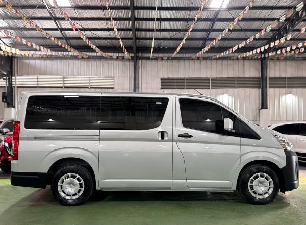 2024 Toyota Hi-ace Commuter Deluxe 2.8L Diesel M/T - Image 8