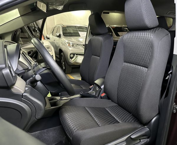 2025 Toyota Innova XE 2.8L Diesel A/T - Image 9