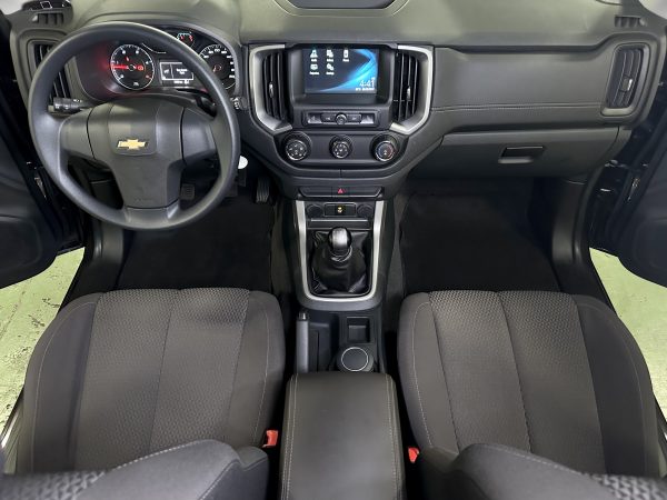2018 Chevrolet Trailblazer LT 2.8L Diesel M/T - Image 18