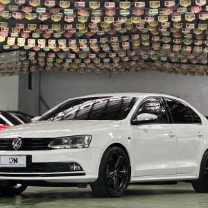 2016 Volkswagen Jetta TDI 1.6L Diesel M/T