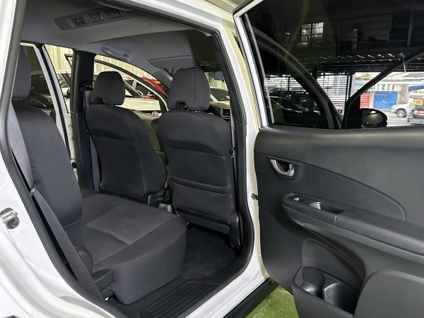 2020 Honda BRV S 1.5L Gasoline A/T - Image 15