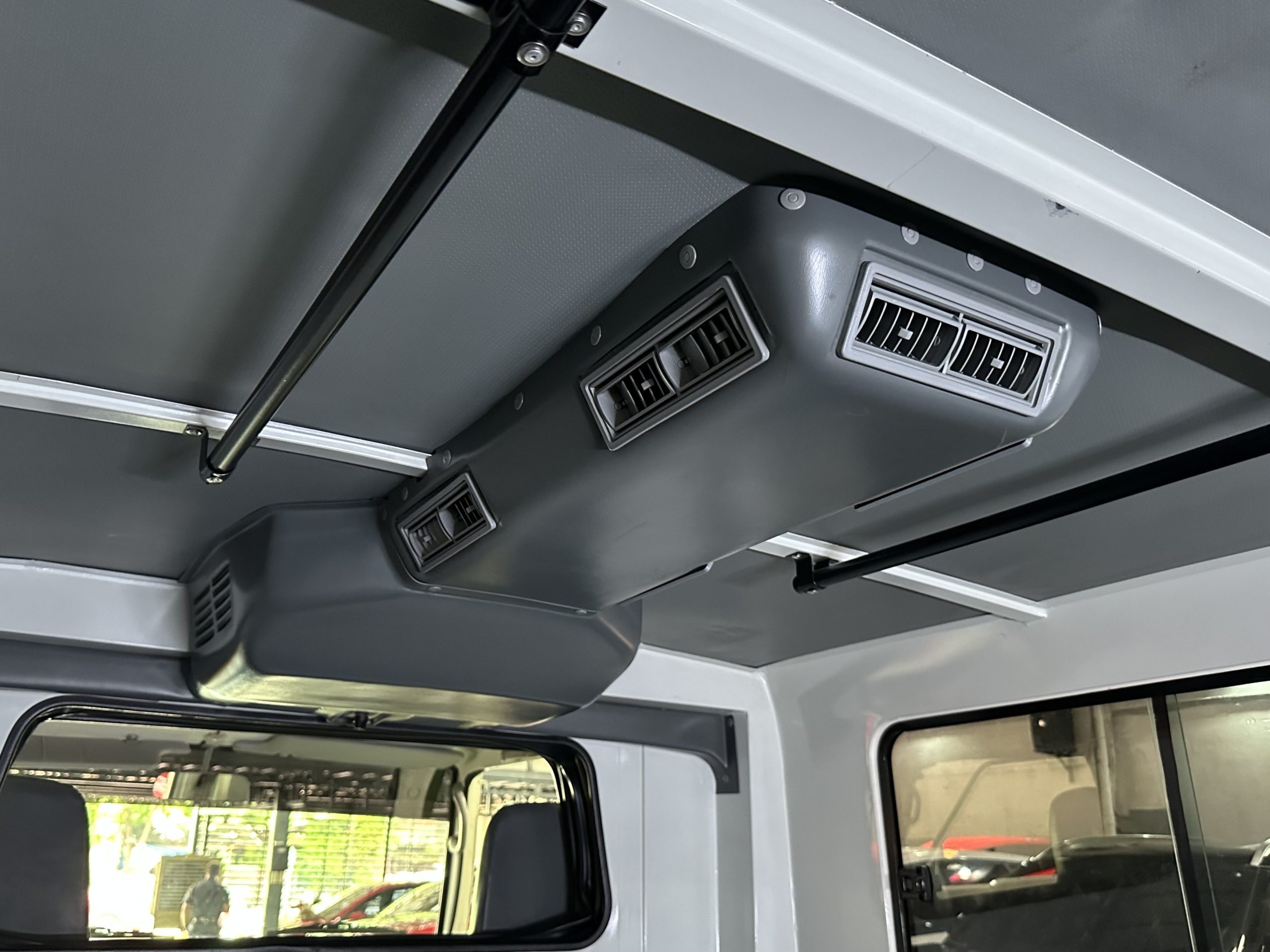 2024 Mitsubishi L300 FB Dual A/C 2.2L Euro 4 M/T Diesel - Image 14