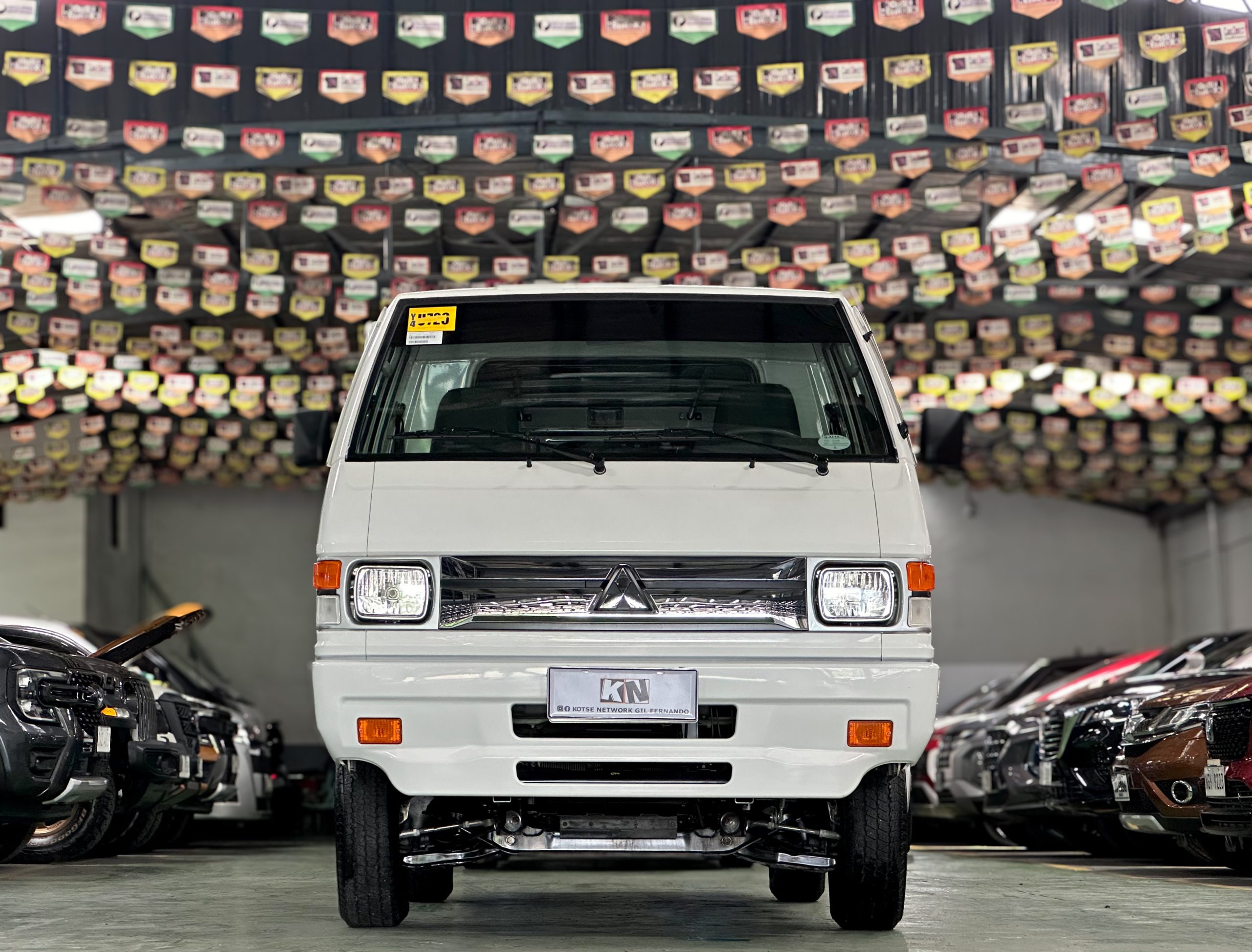 2024 Mitsubishi L300 FB Dual A/C 2.2L Euro 4 M/T Diesel - Image 3