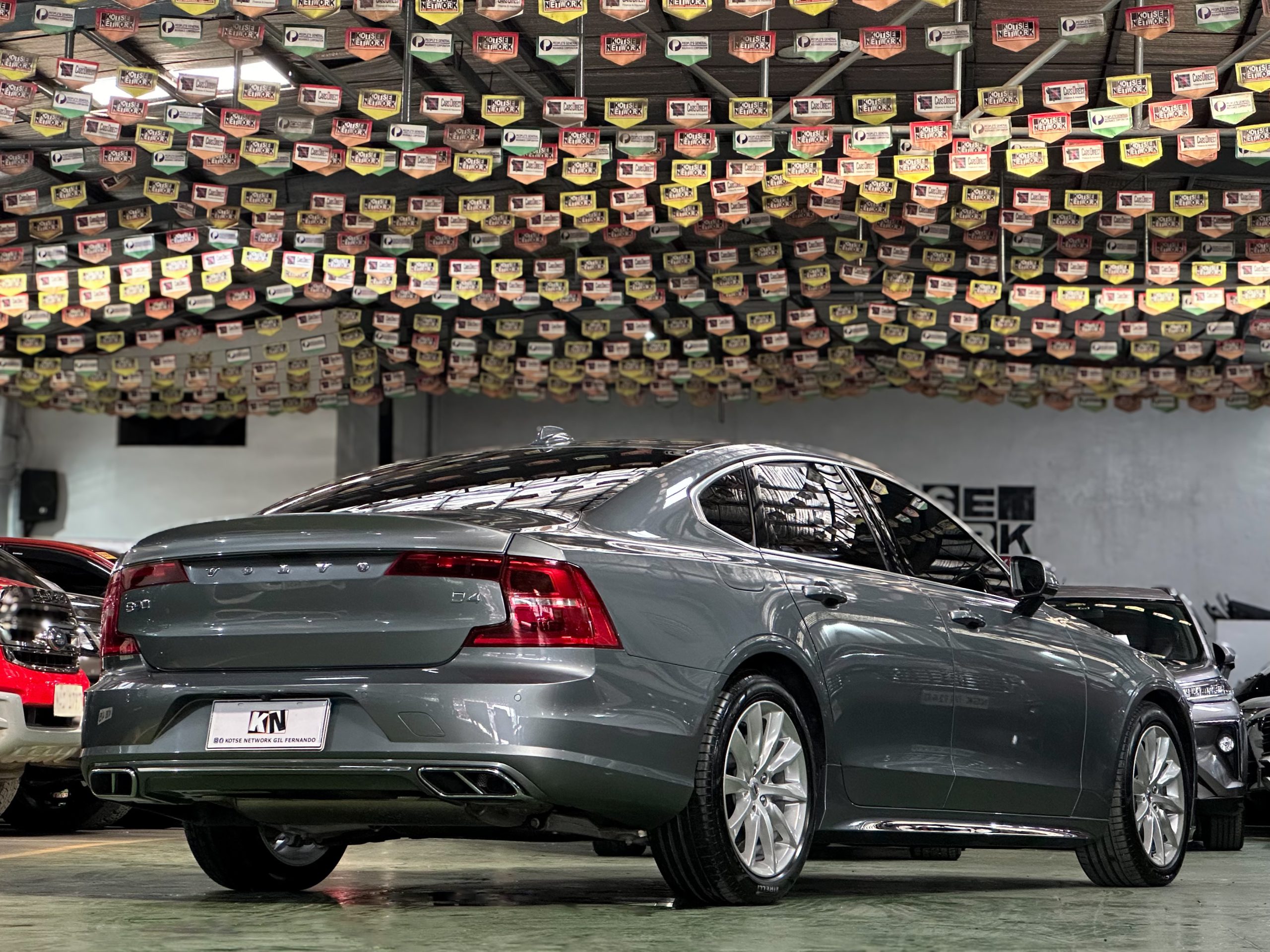 2021 Volvo S90 2.0L Twin-Turbo Diesel A/T - Image 7