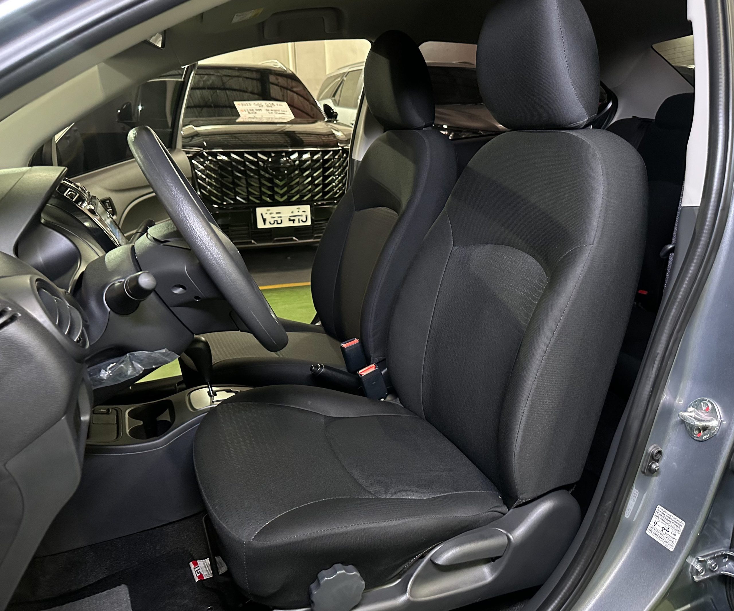 2025 Mitsubishi Mirage G4 GLX 1.2L A/T - Image 9