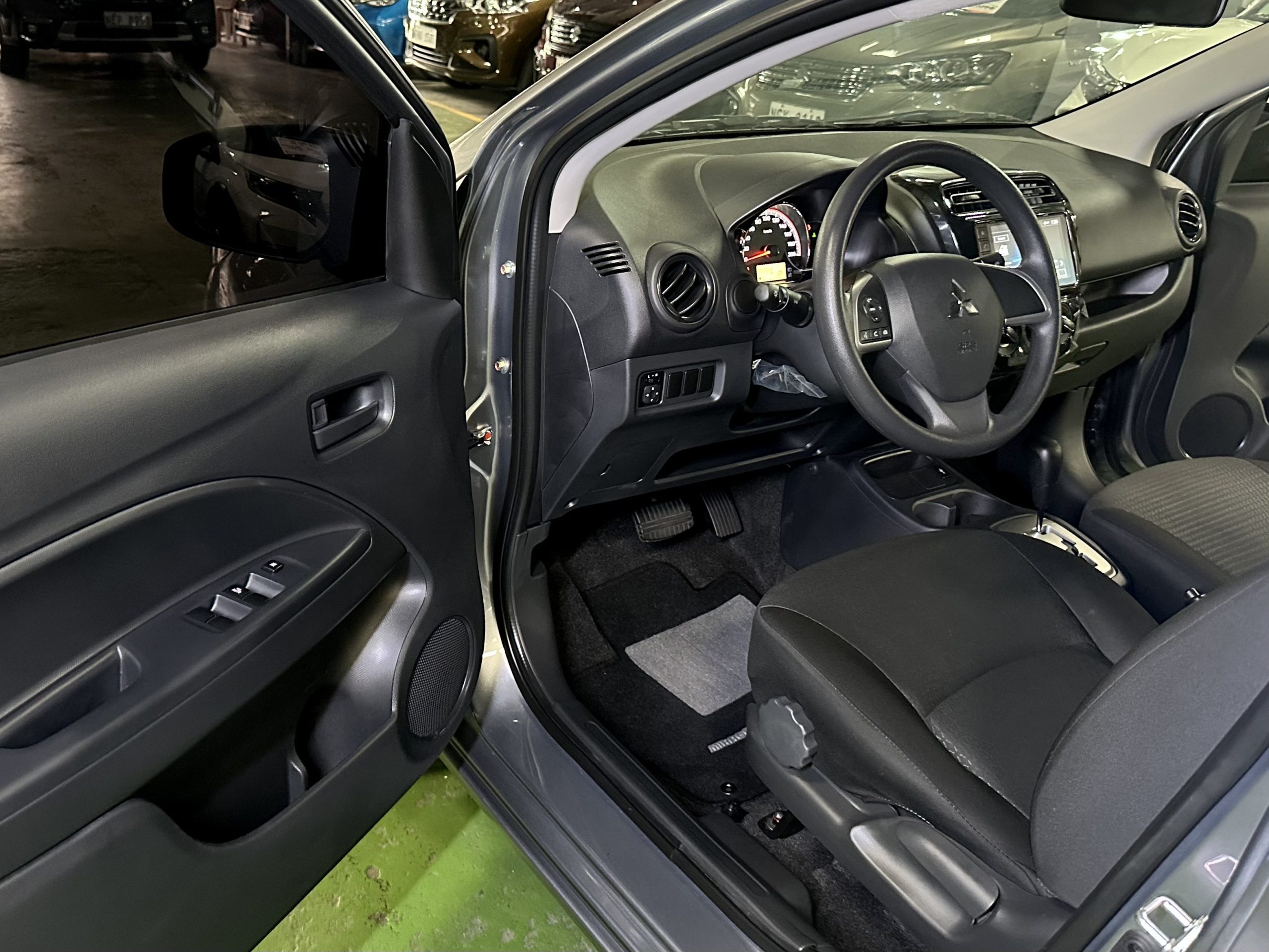 2025 Mitsubishi Mirage G4 GLX 1.2L A/T - Image 10