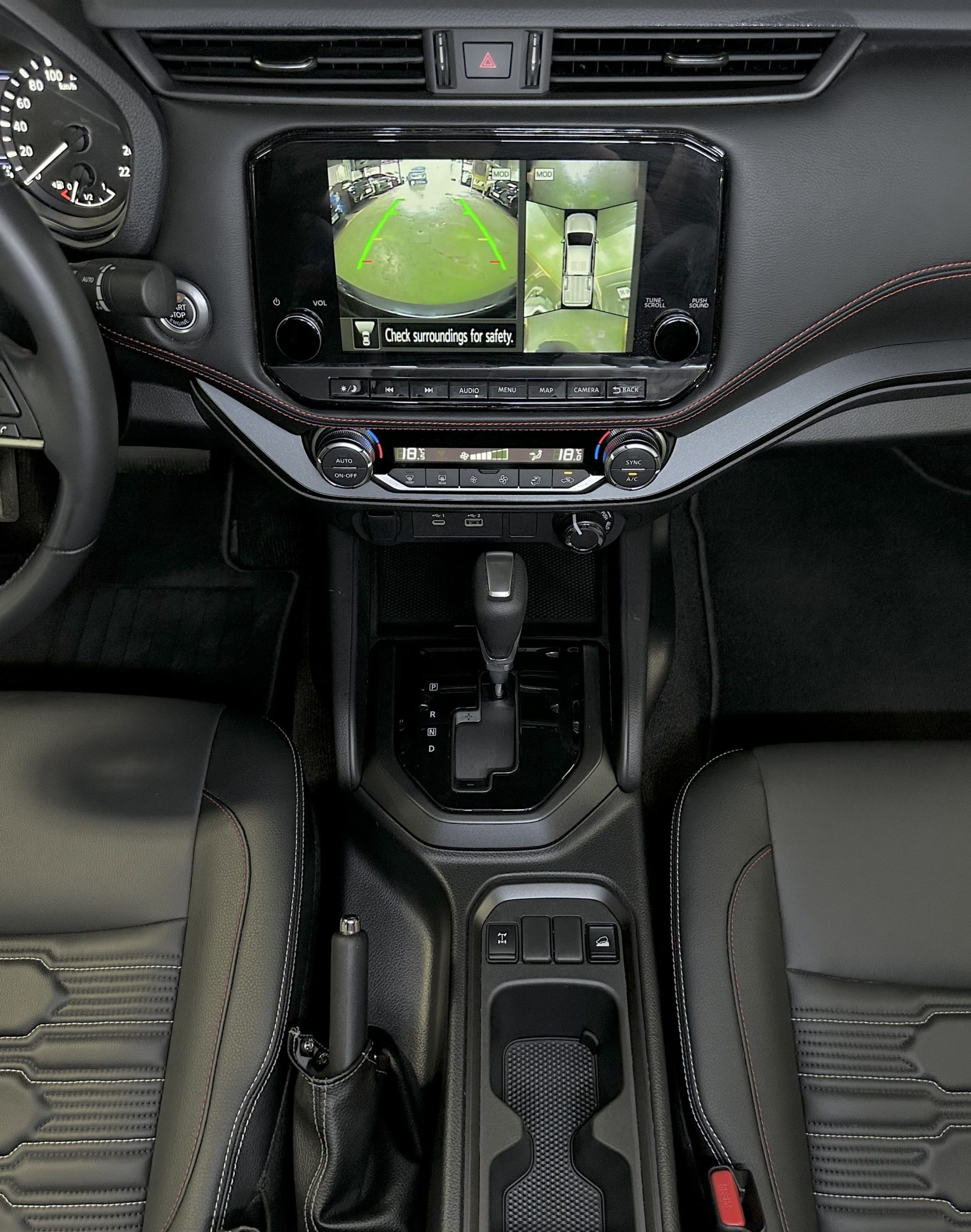 2025 Nissan Navara Pro 4X 4X4 2.5L Diesel A/T - Image 16